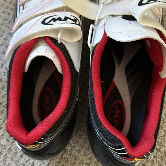 Northwave Carbon Cycling Shoes - Picture 7 of 8